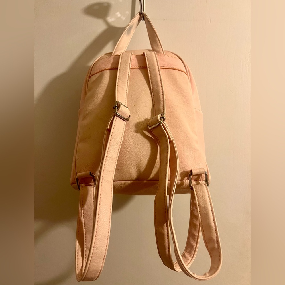 Chic Pink Backpack - Picture 2 of 5